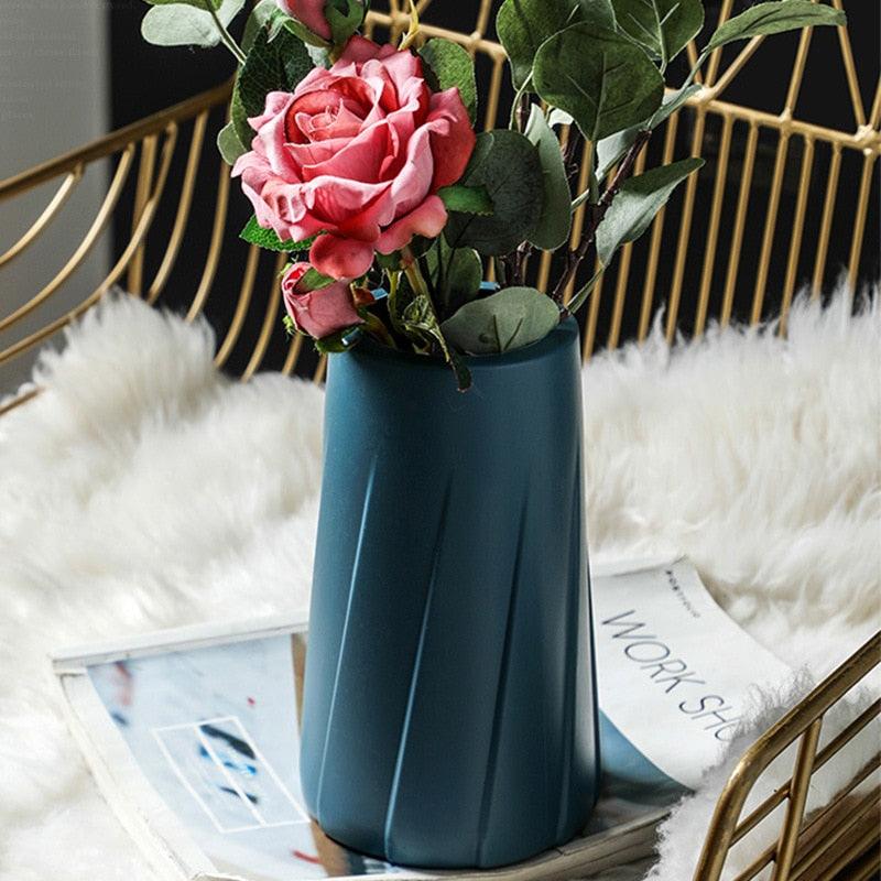 Morandi-Vasos de Plástico para Decoração - Toque de Luxo Decor